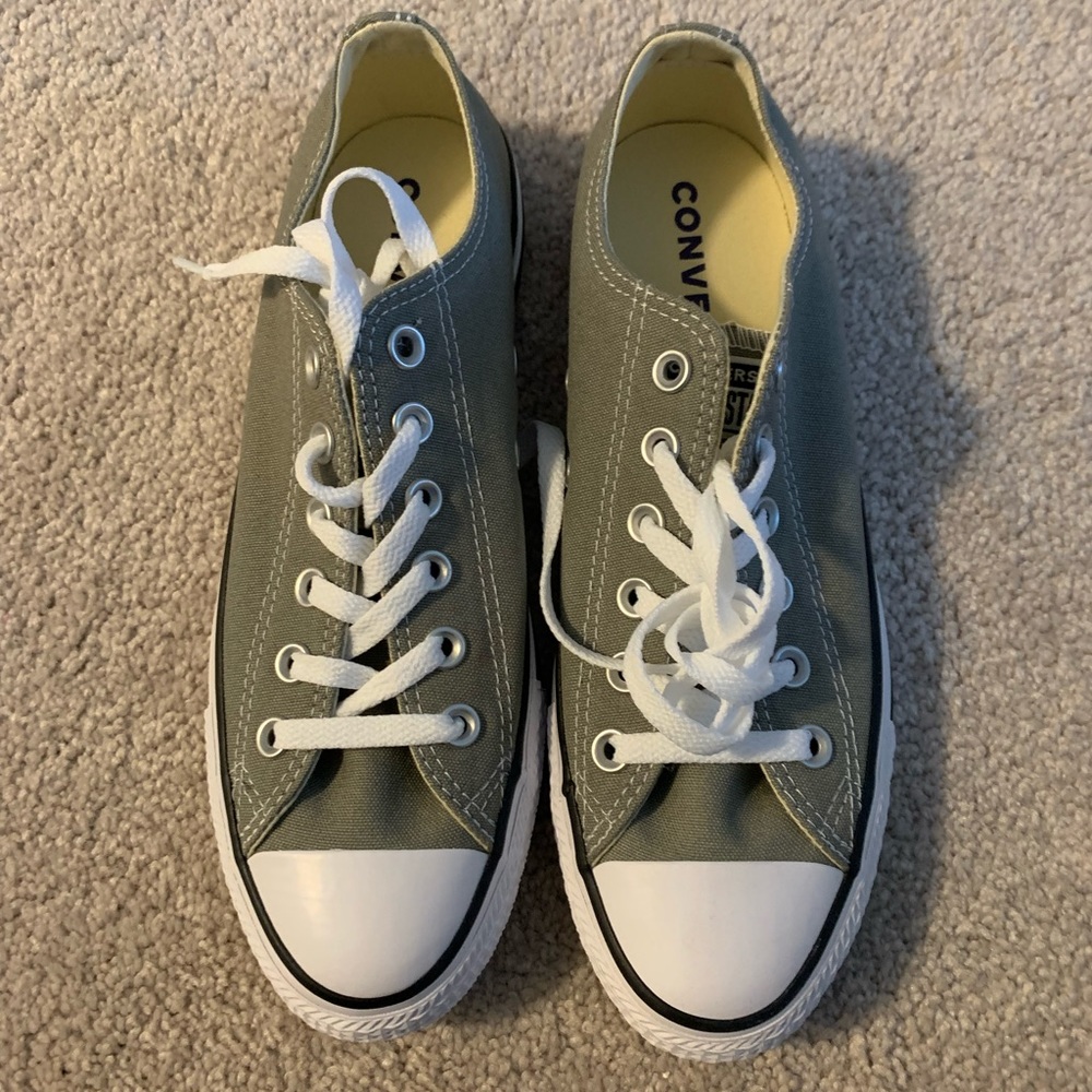 NEW IN BOX Converse Dark Stucco